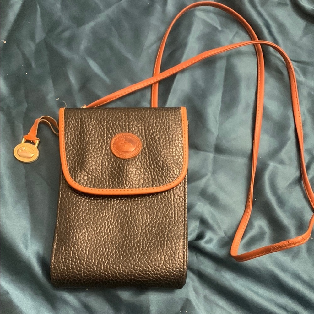 Vintage Dooney & Bourke Unique Black and Tan Leather Crossbody Bag VGUC